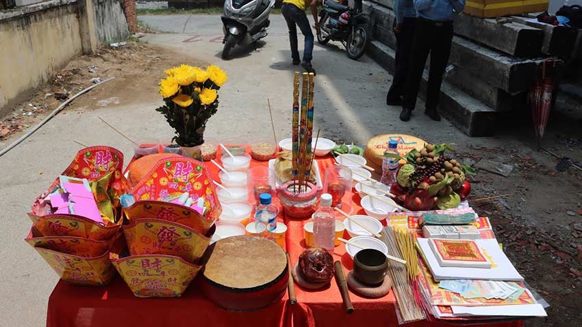 Read more about the article Mẫu Bài Văn Khấn Xin Phá Dỡ Nhà Chuẩn Phong Thủy, Đúng Nghi Thức – Liên Hệ Phá Dỡ Nhà 036.515.8006 ( Công Ty Anh Tuấn)